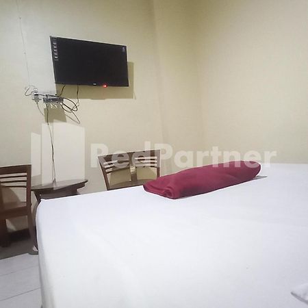 Hotel Palem 2 Syariah Malang Redpartner ภายนอก รูปภาพ