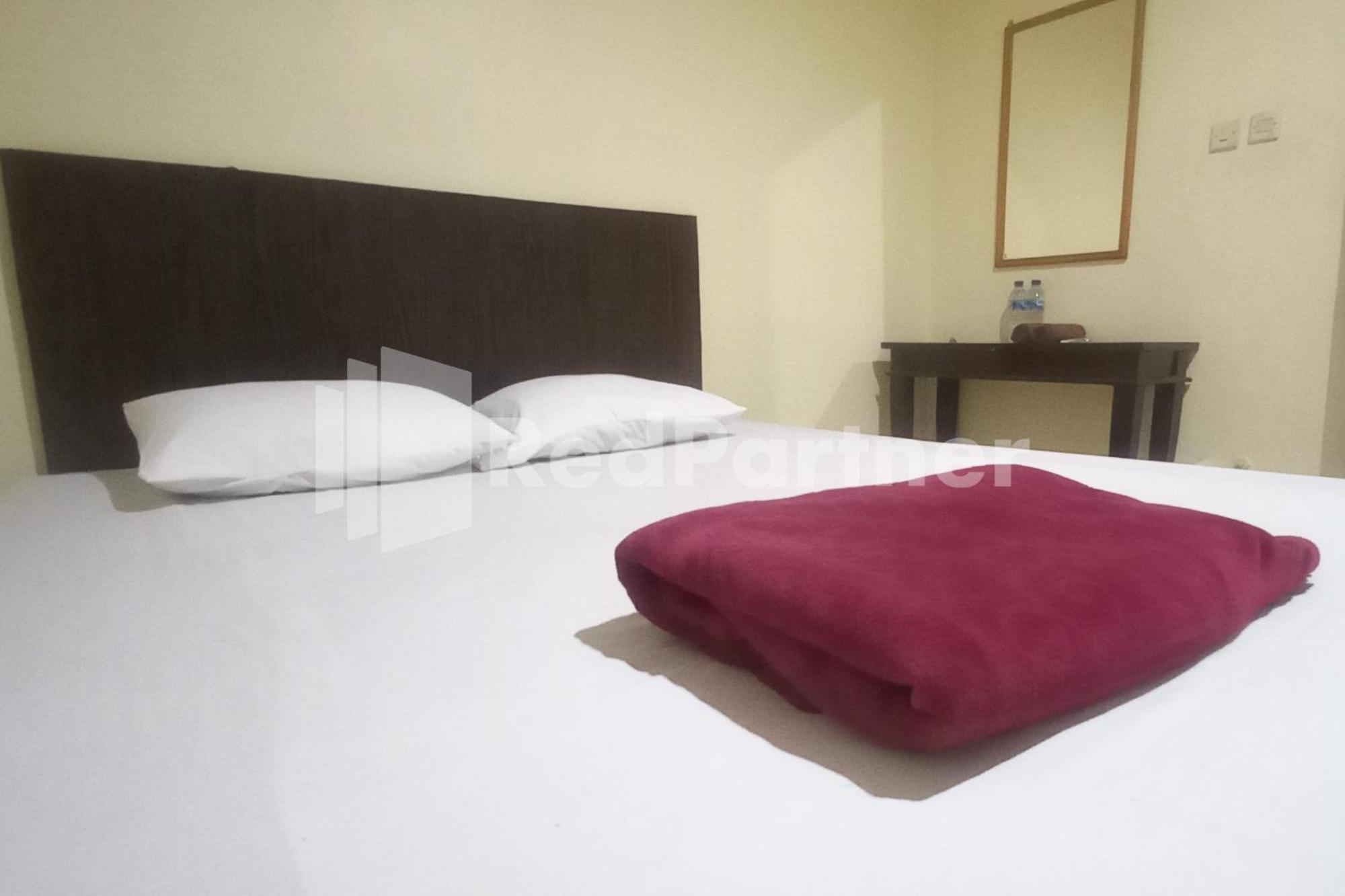 Hotel Palem 2 Syariah Malang Redpartner ภายนอก รูปภาพ