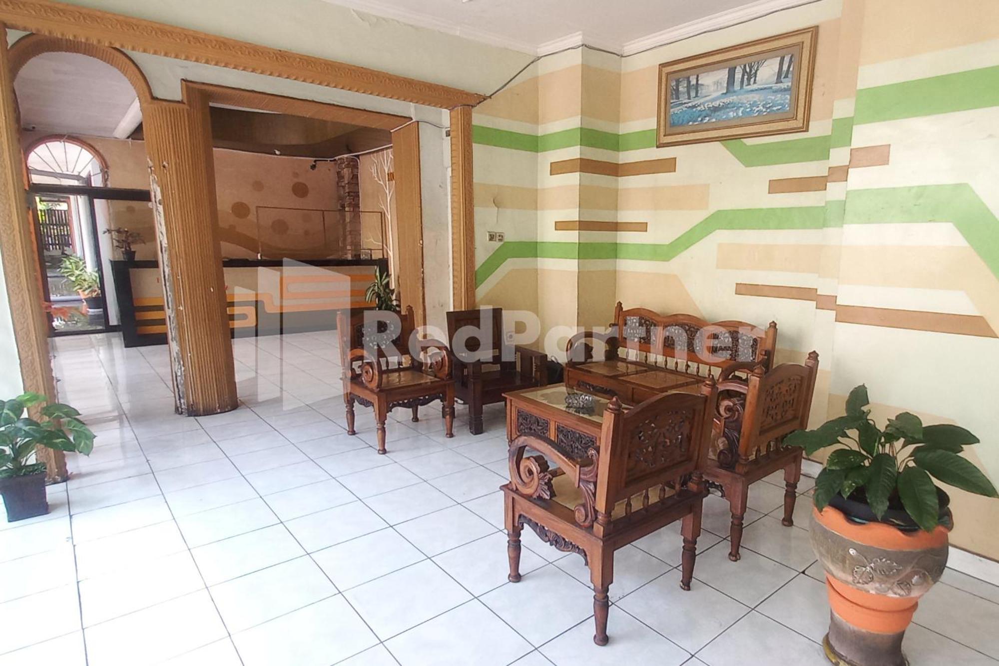 Hotel Palem 2 Syariah Malang Redpartner ภายนอก รูปภาพ
